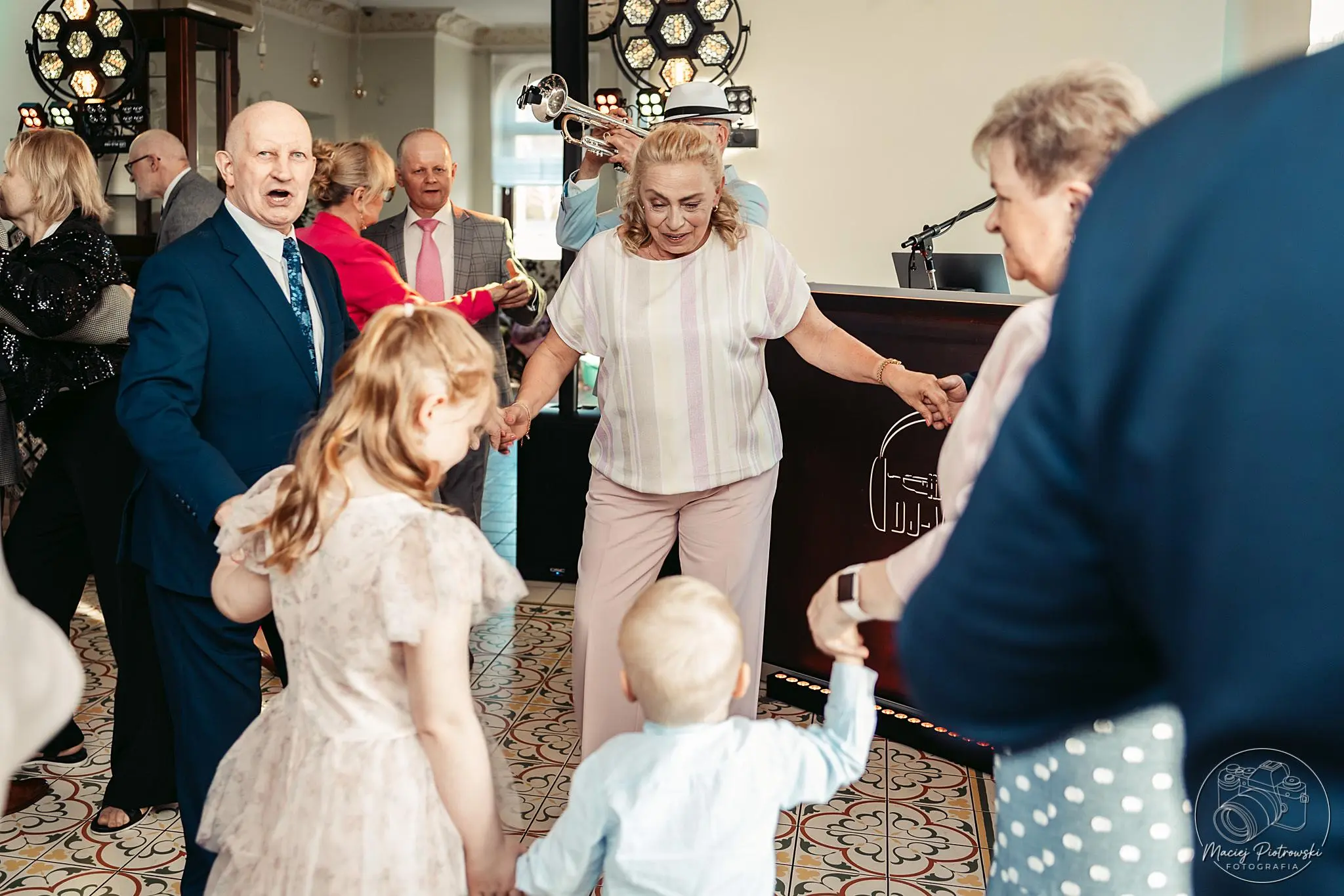 Zdjęcie 7 z albumu 25.04.2026 45 Rocznica Ślubu Celiny I Jurka